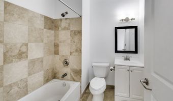 5885 COLORADO Ave NW 401, Washington, DC 20011