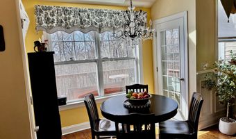 20 Great Hill Dr 20, Bethel, CT 06801