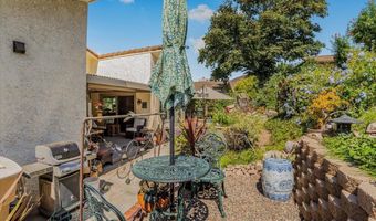 6186 Irena Ave, Camarillo, CA 93012