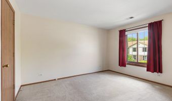 4215 N Mallard Dr 4, Arlington Heights, IL 60004