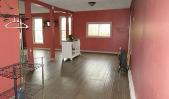 67 Bridge St, Amsterdam, NY 12010