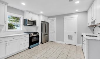 604 6th Ave, Belmar, NJ 07719