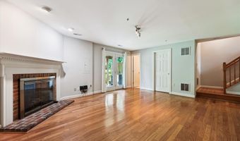 21 STERLING Ct, Rockville, MD 20850
