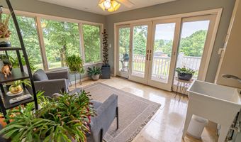142 NE Hillside Dr, Abingdon, VA 24210