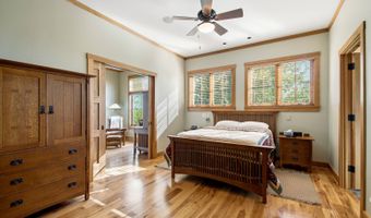 342 Eagle Point Dr, Albany, KY 42602