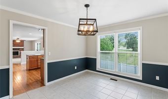 6029 Terri Lynn Dr, Affton, MO 63123