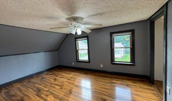 43 Holland St, Bangor, ME 04401