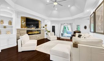 410 Crooked Stick Dr, Bedford, IN 47421