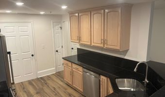 803 LATCHMERE Ct 104, Annapolis, MD 21401