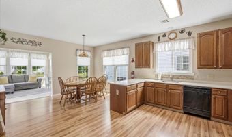 17 Sparrow Ln, Barnegat, NJ 08005