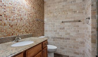 846 W Summerfield Gln Cir, Ann Arbor, MI 48103
