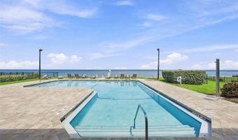 6111 LAGOMAR Ln, Apollo Beach, FL 33572