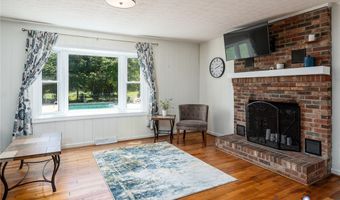 12289 Cedar Ln, Ashland, VA 23005