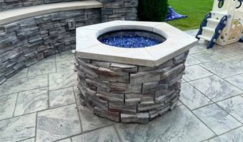 863 River Run Rd, Aurora, OH 44202