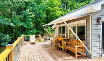 153 Skyview Cir, Asheville, NC 28804