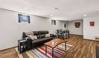 9421 NE 28th Ct, Ankeny, IA 50021