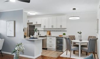 320 LAKEVIEW St 214, Orlando, FL 32804