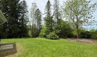 1388 Midline Rd, Amsterdam, NY 12010