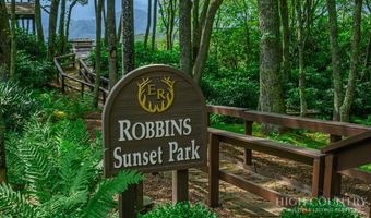 62 Crestview Ln, Banner Elk, NC 28604