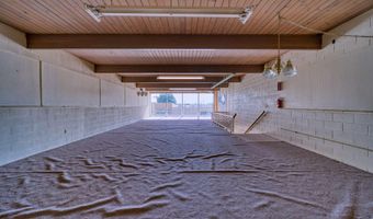 321 S Canyon St, Carlsbad, NM 88220