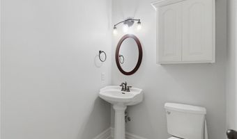 304 SW Duke Ave, Bentonville, AR 72712