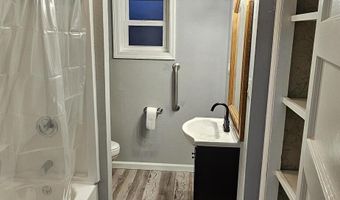 913 6th Ave, Altoona, PA 16602