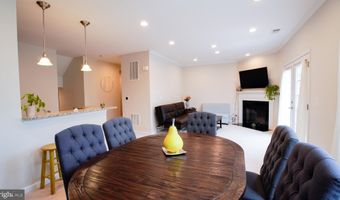 42577 SUNSET RIDGE Sq, Ashburn, VA 20148