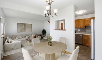 565 Clark Ave APT 17, Bristol, CT 06010