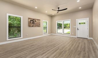 448 Commerce, Alto, TX 75925