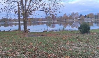 1519 S Lakeshore Dr, Albion, IN 46701