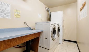 4141 N HENDERSON Rd 805, Arlington, VA 22203