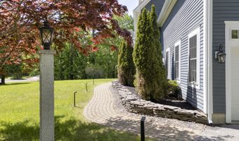 33 Taywood Rd, Auburn, ME 04210