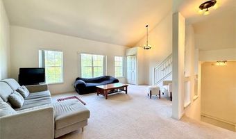 1870 Lindsay Ln, Ann Arbor, MI 48104