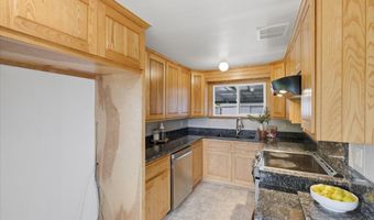 3630 CIRCLE Dr, Albany, OR 97322