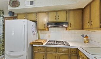 618 Mellowood Dr, Indianapolis, IN 46217