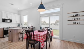 693 Sanford St, Idaho Falls, ID 83402