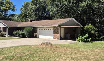 7930 Rolling Hills Dr, Athens, OH 45701