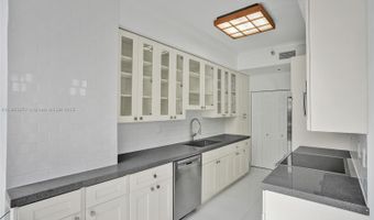 3500 Mystic Pointe Dr 105, Aventura, FL 33180