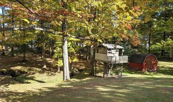 43 UMBURN Dr, Albion, PA 16401