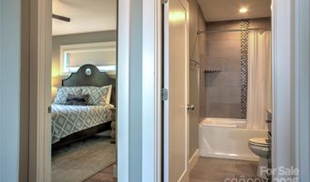 12 Upstream Way, Asheville, NC 28806