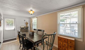 1207 Emma Ave, Des Moines, IA 50315