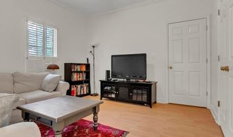 2008 Cameron Dr, Albany, GA 31721