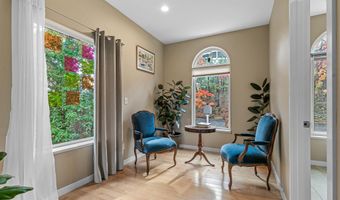 461 Waterline Rd, Ashland, OR 97520