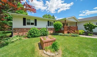 2943 Lee Marie Dr, Adrian, MI 49221