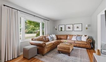 105 Highlake Ave, Ann Arbor, MI 48103