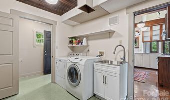 144 Pegg Rd, Barnardsville, NC 28709
