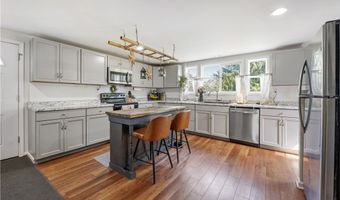 437 E State St, Albion, NY 14411