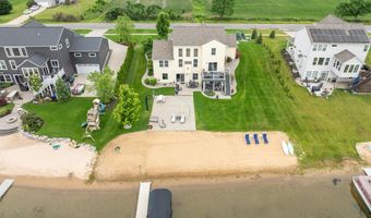 11520 84th Ave, Allendale, MI 49401