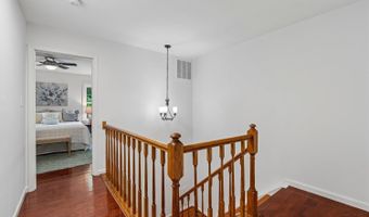 5914 LANGTON Dr, Alexandria, VA 22310