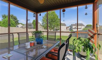 870 Vandenburg St, Boiling Springs, SC 29316